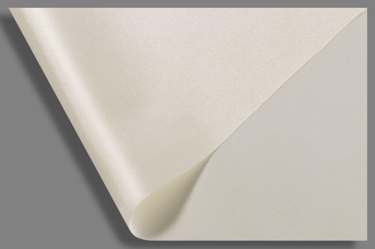 PS821 - Petit Satin