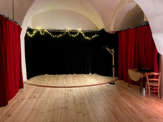 CABARET - CONFECTION DE RIDEAUX