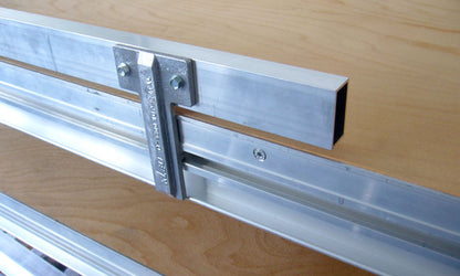 Fixation arrêt de chaise